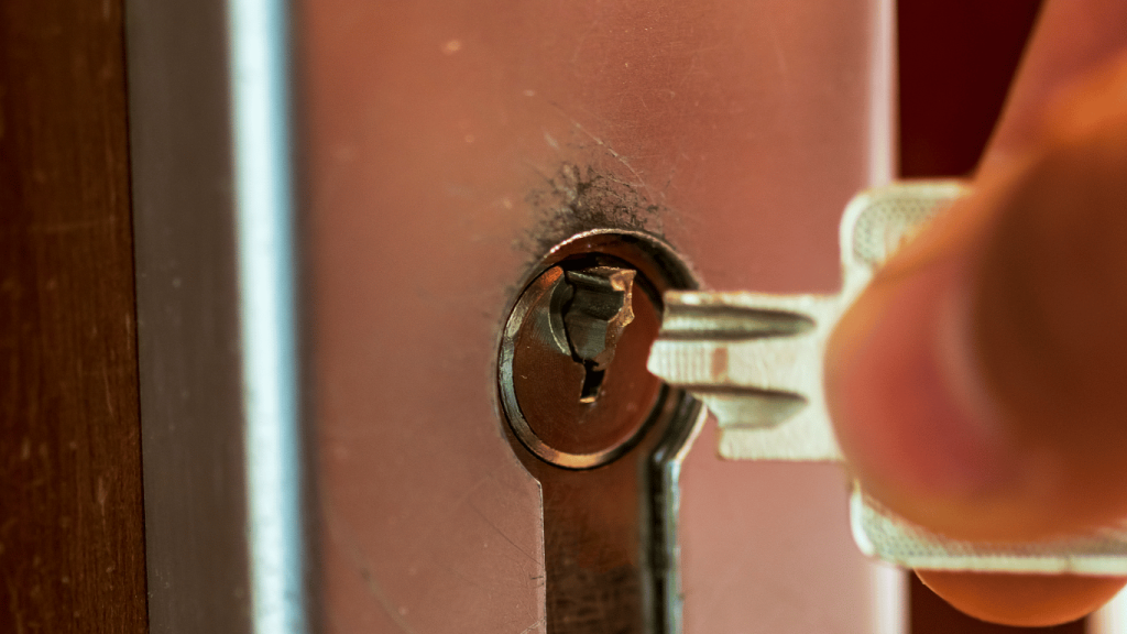 Clé cassée que faire à Bordeaux benj Lock Home Services